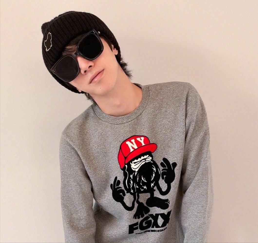 华晨宇讲述被称为花花的原因,华晨宇被叫花花的原因