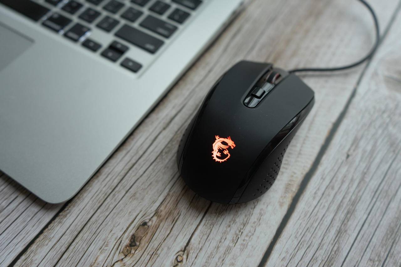 一线百元性价比高的鼠标测评,200元左右有什么好的鼠标