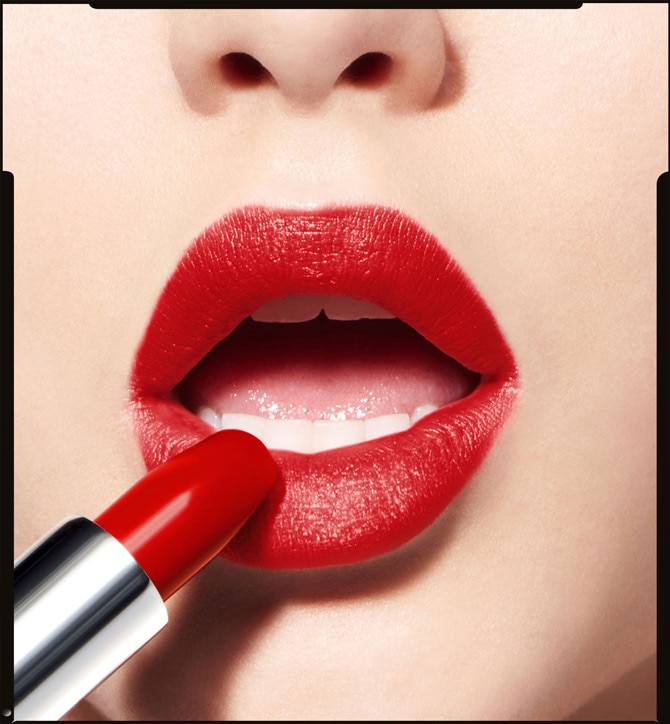 这些口红完全不挑皮肤，可以让人看起来更有气色，素颜也可以涂抹