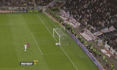 02世界杯里瓦尔多倒钩,足坛过人招式