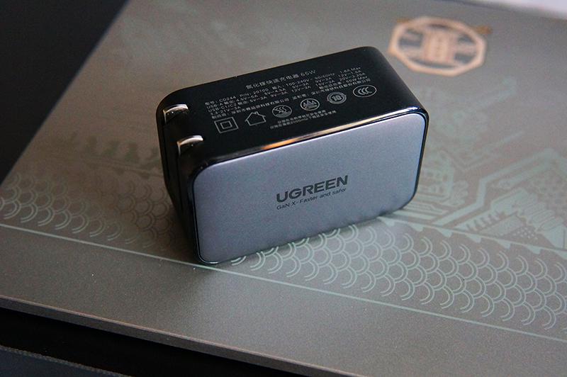 绿联65w氮化镓充电器可以充iphone吗,小米65w氮化镓充电器可以充iphone吗