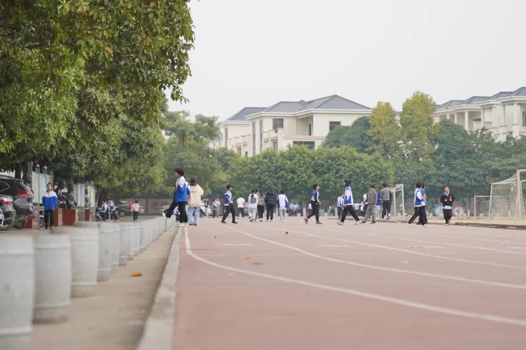 港北一中地图位置,港北一中能寄信吗