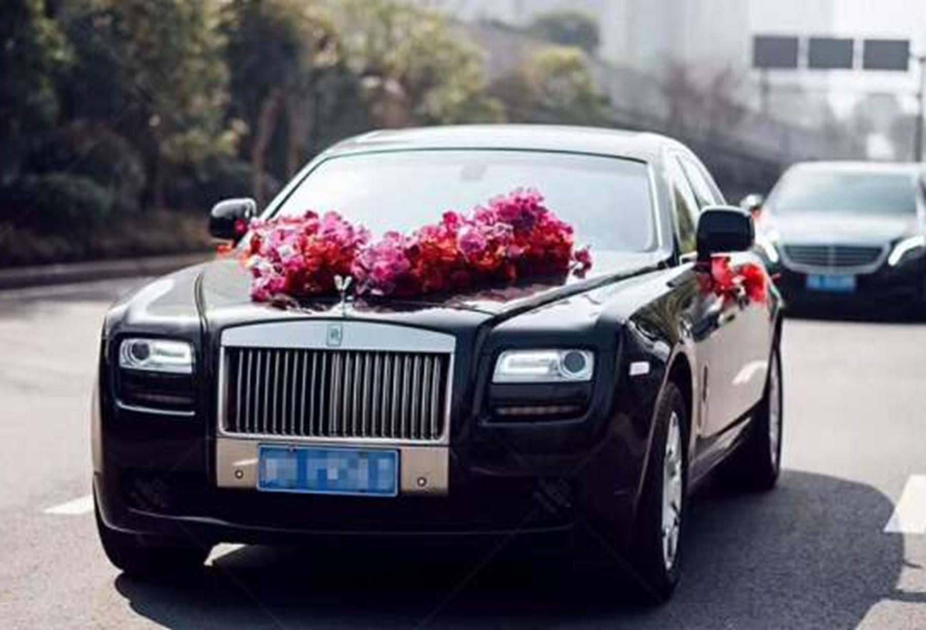 劳斯莱斯幻影跑婚庆多久回本,贷款买劳斯莱斯跑婚庆赚钱吗