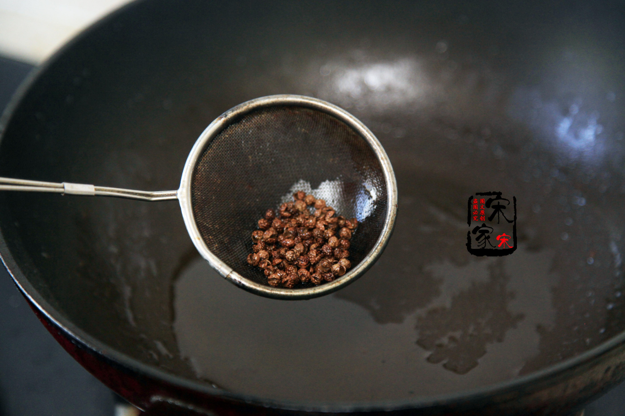年夜饭来一道甜品惊艳家人们,年夜饭来一道黄金肉蛋卷