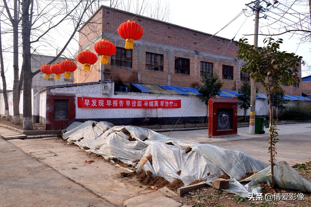 真神遇到假神,真神与天神