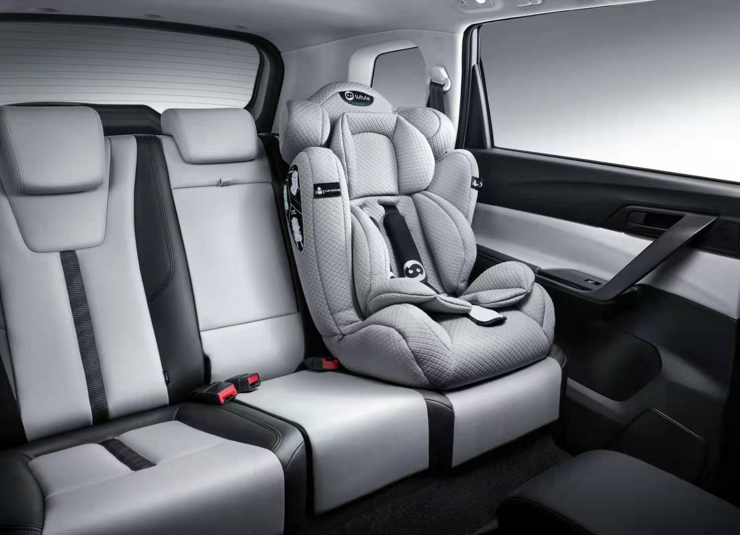 风行限时抢订特价车,风行特惠有什么优惠