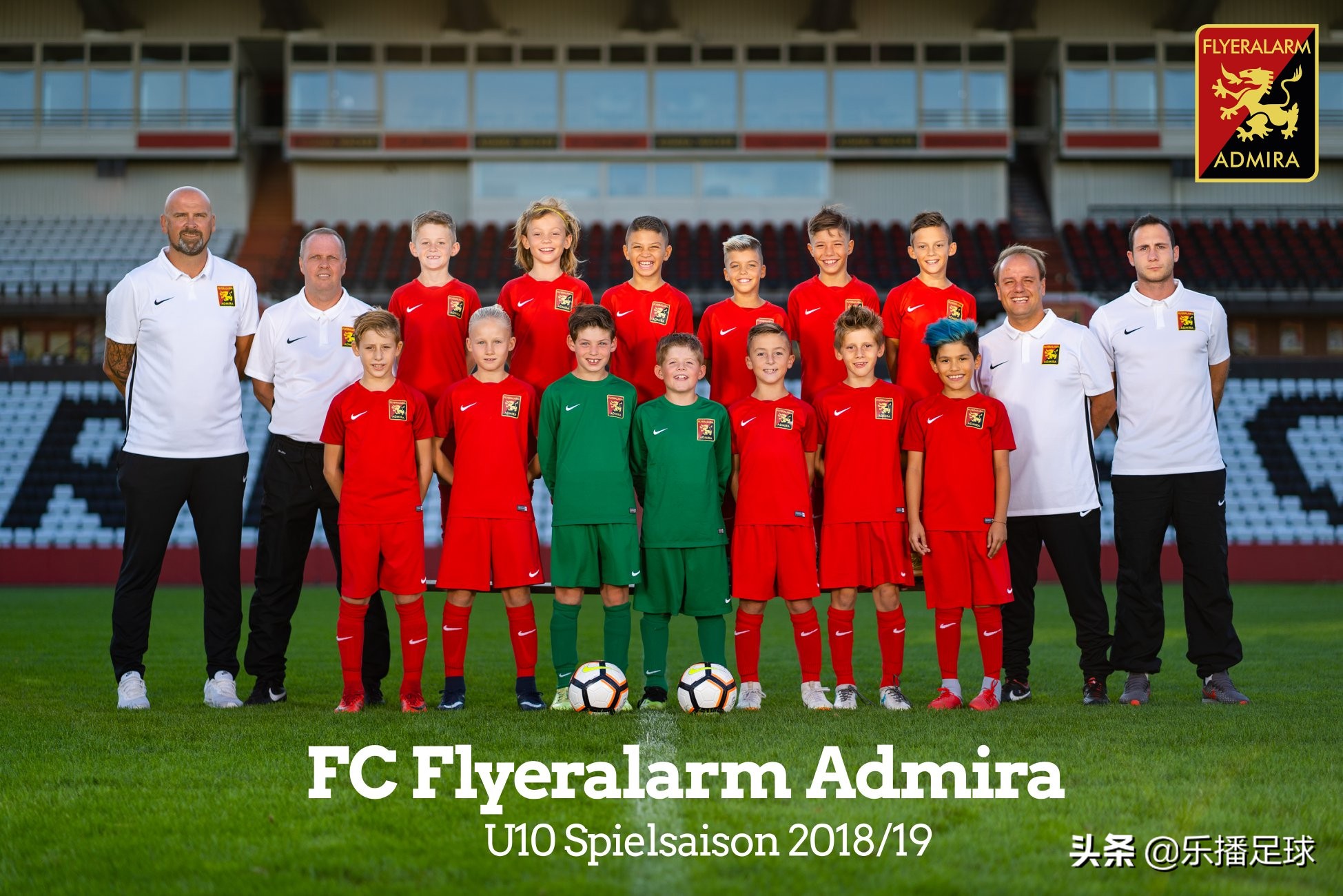 中国足球小将世冠,足球小将世青杯中国队vs日本队