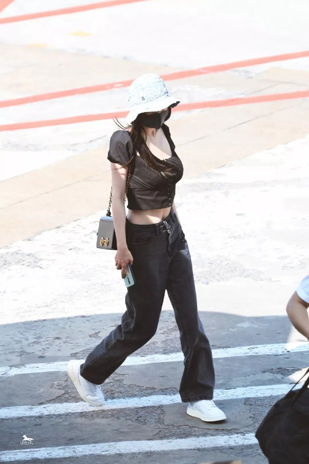 baby大秀事业线肋骨尽显瘦脱相,baby瘦胸前肋骨