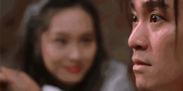 周星驰56岁到19岁的变化,55岁周星驰满头白发依旧单身