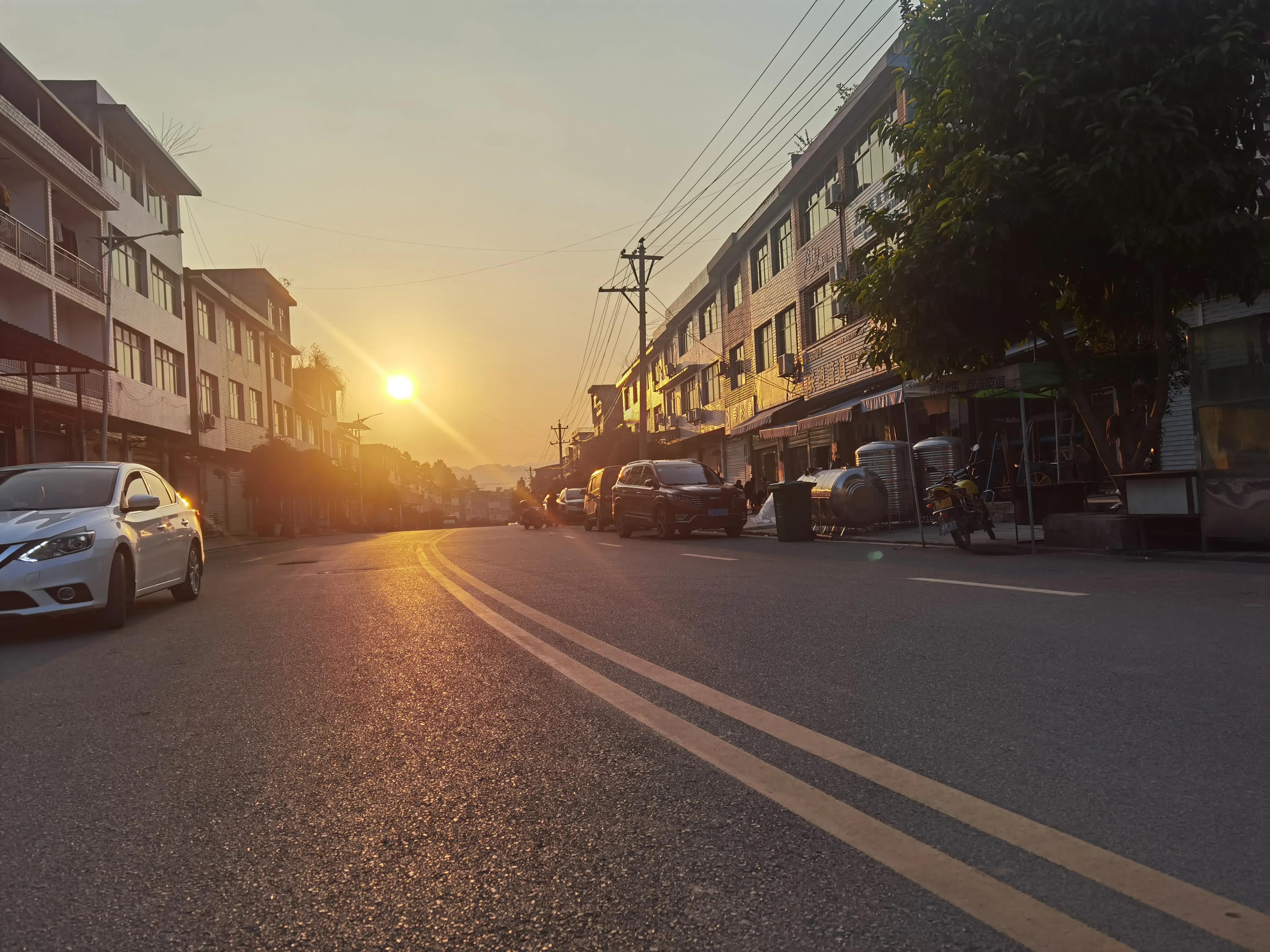 特岗教师在镇和乡村的工资,偏远山区特岗教师工资