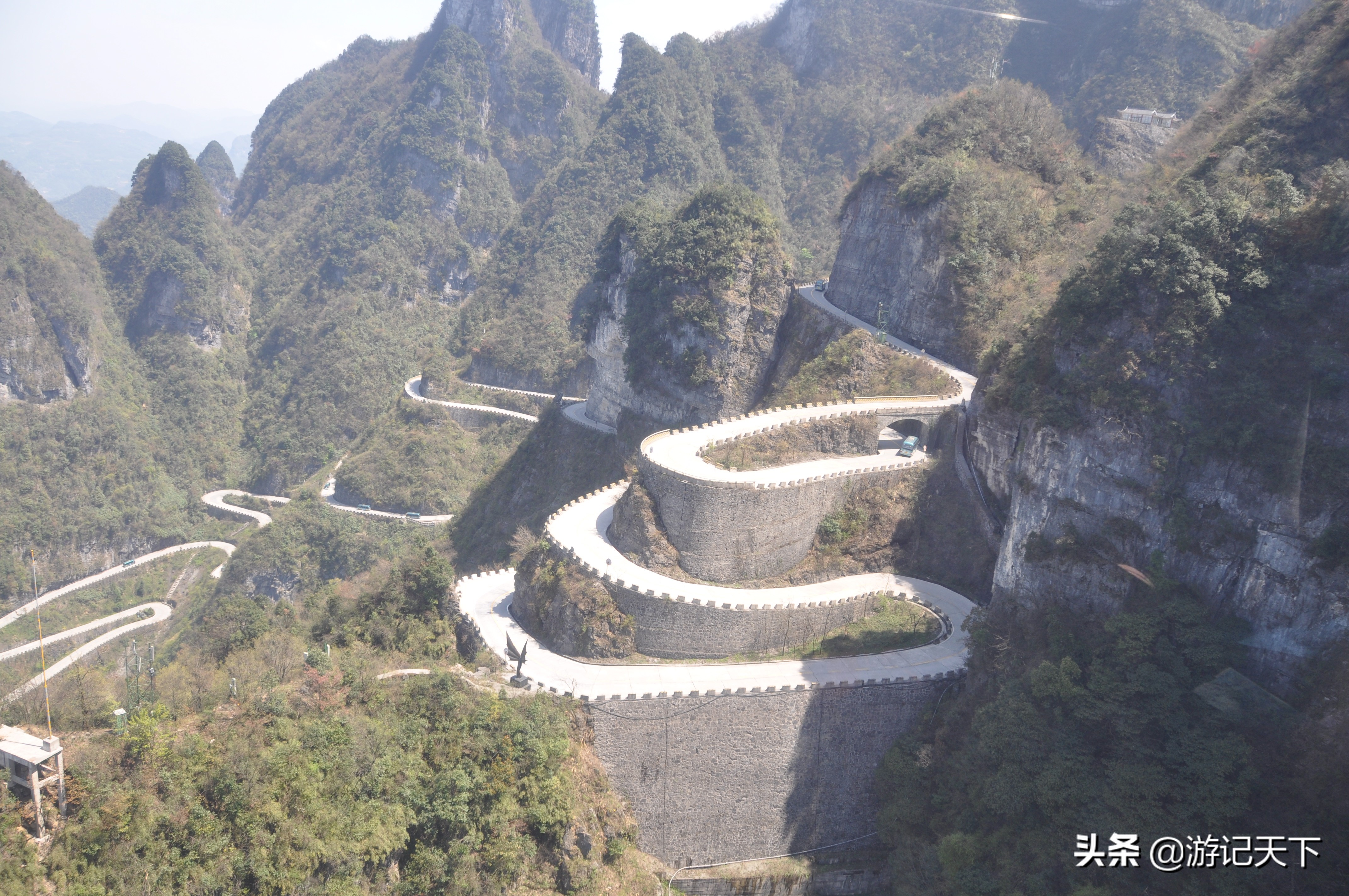 天门山未解之谜,天门山玻璃栈道