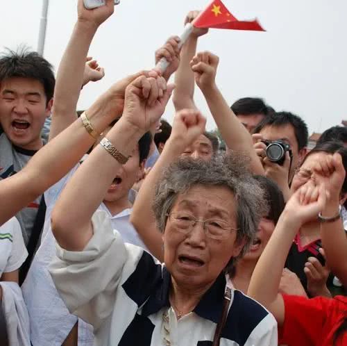 回顾2008四川汶川,08年汶川地震武汉医院