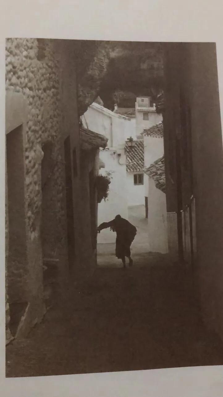 余秋雨的千年一叹全文阅读,余秋雨的千年一叹主要内容