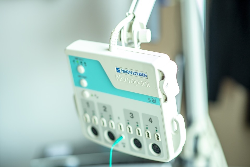 肺癌晚期有基因突变先化疗再靶向,化疗中的基因突变靶向药有哪些