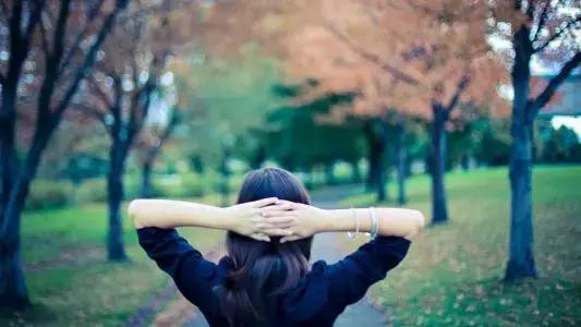 让男人伤心的女人什么样的,让男人悲伤的女人