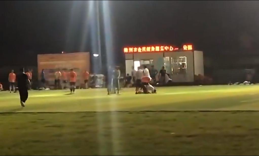 中国足球史上最严重的打架,近五年中国足球打架