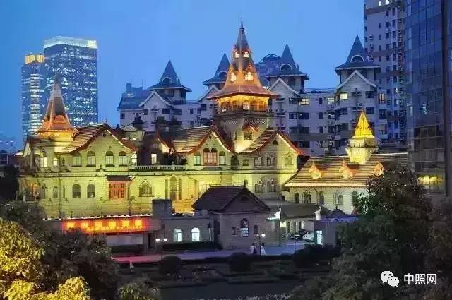 夜上海整个城市灿烂,如今的夜晚