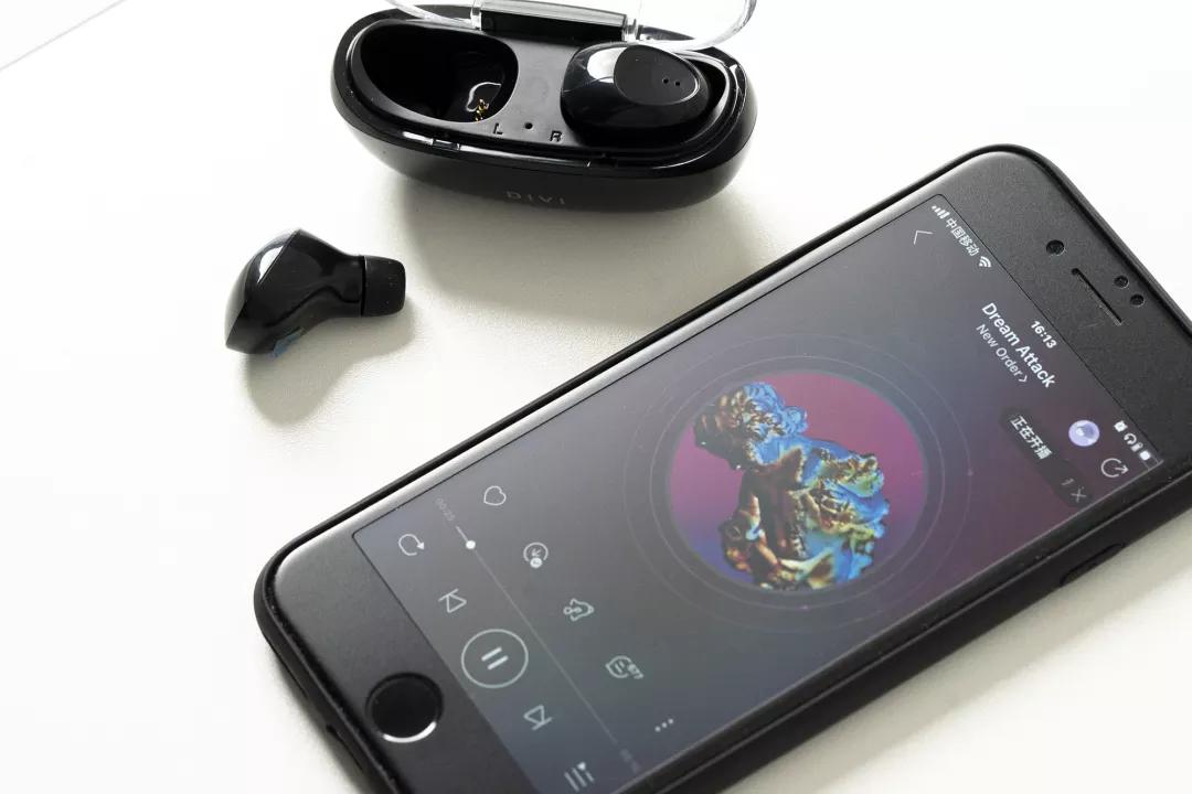 耳机无线蓝牙黑马,无线耳机6代