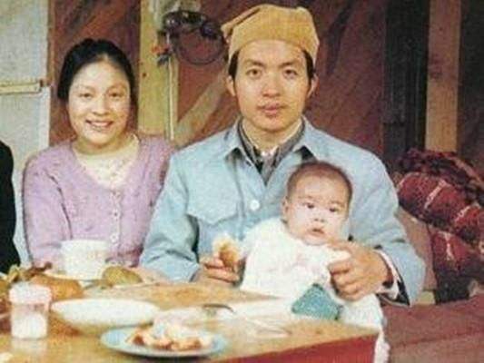 分析顾城一代人的思想情感,巨婴诗人顾城完整版