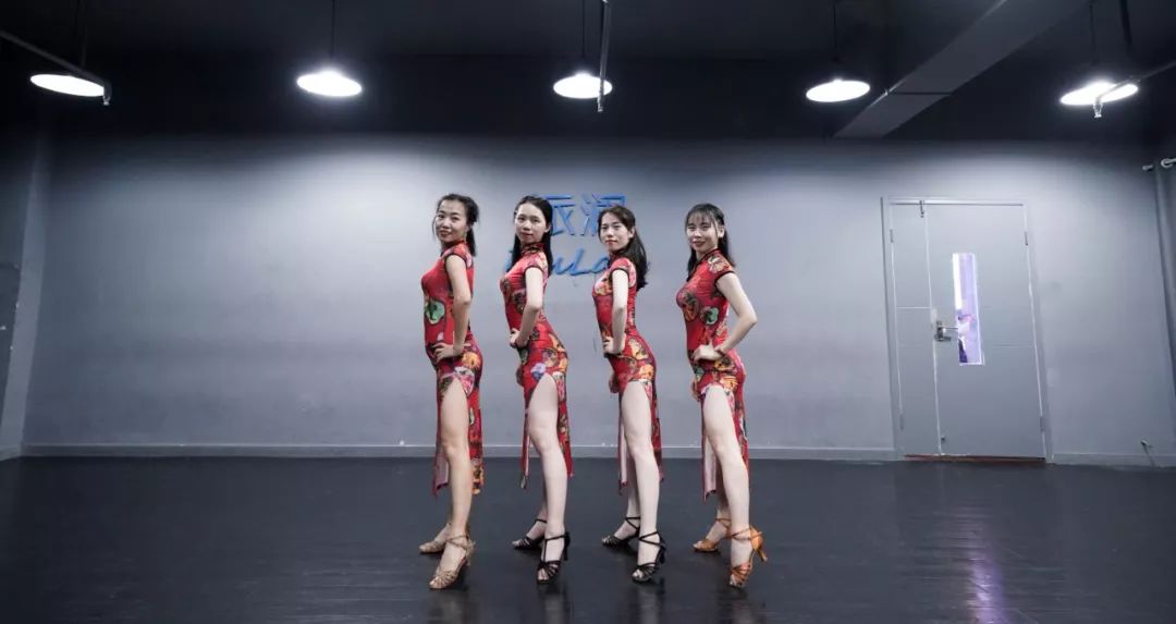 五个动作教会你跳拉丁舞,跳好拉丁舞恰恰单人的技巧