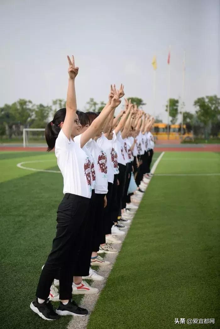 宜都市第四届“神墨杯”千名少儿多元才艺风采展，多图！！！