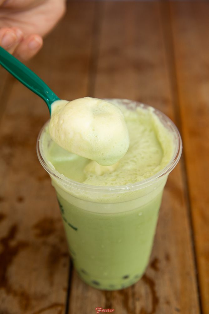 头顶顶着四十度的高温,头顶30多度的高温