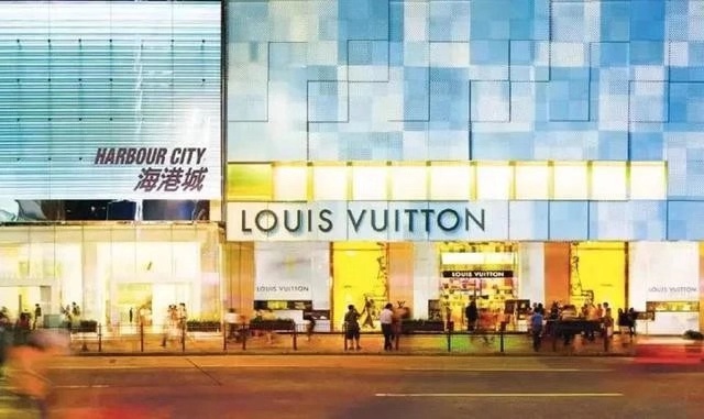 楼市风起云涌未来,香港房地产下行后哪些行业崛起