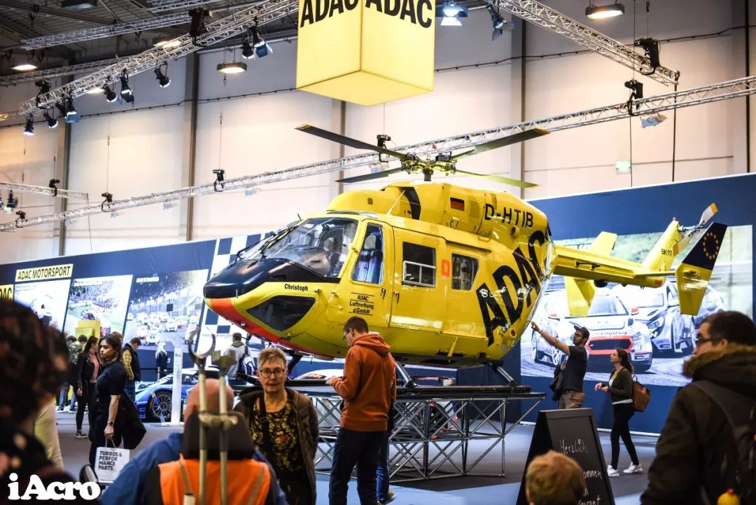 iAcroNavi——德国埃森改装车展之眼花缭乱上篇