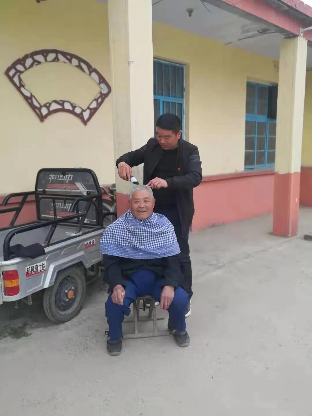 党员志愿服务活动4月,4月份党员开展志愿服务活动内容