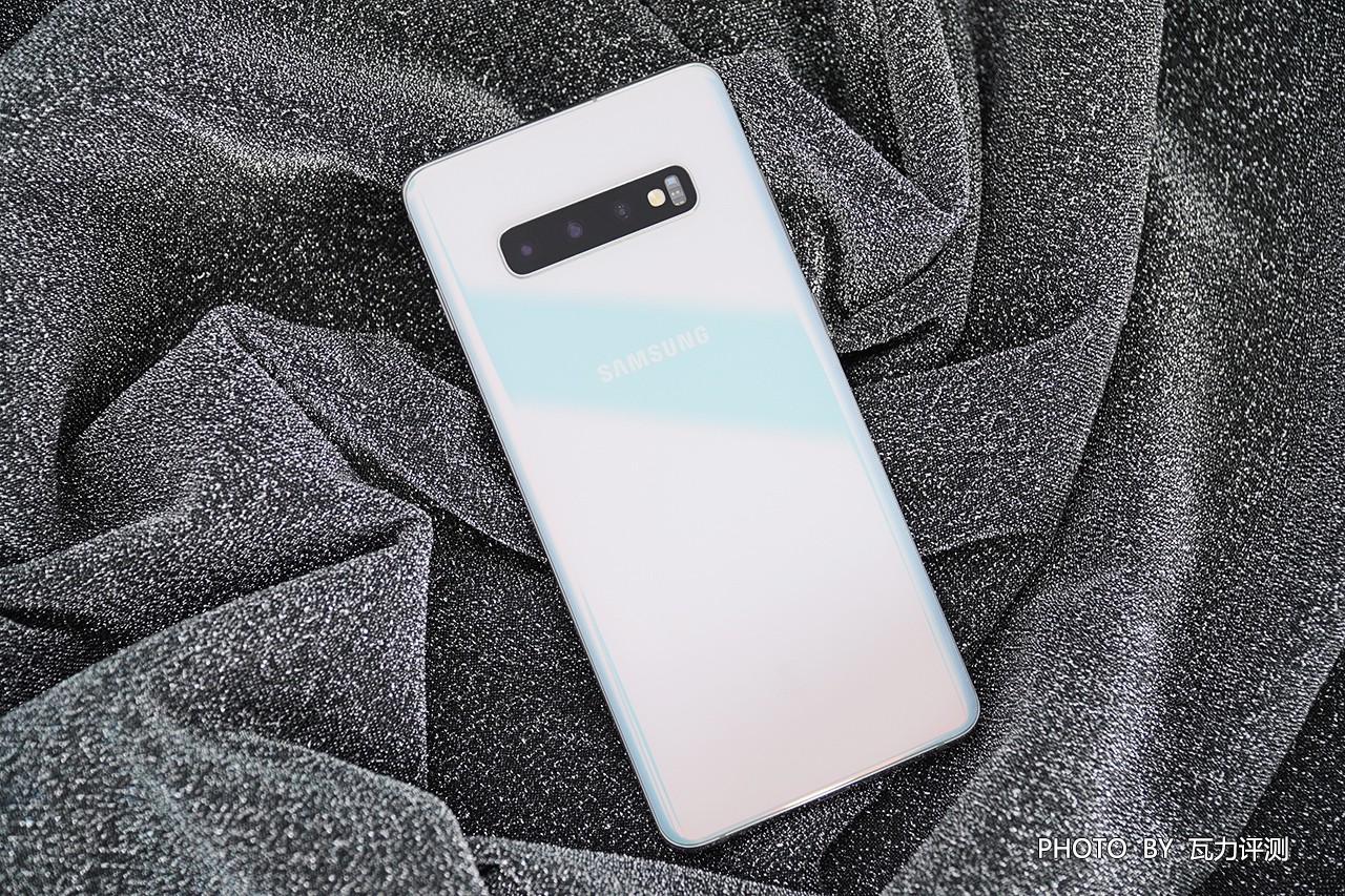 三星s10+港行价格,三星s10+港版与国行外观一样吗