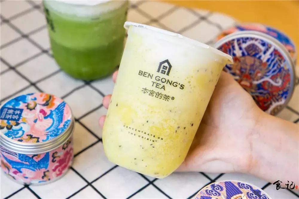 我太太太难了!体感36℃的襄阳夏天,全靠一杯高颜值的茶饮续命