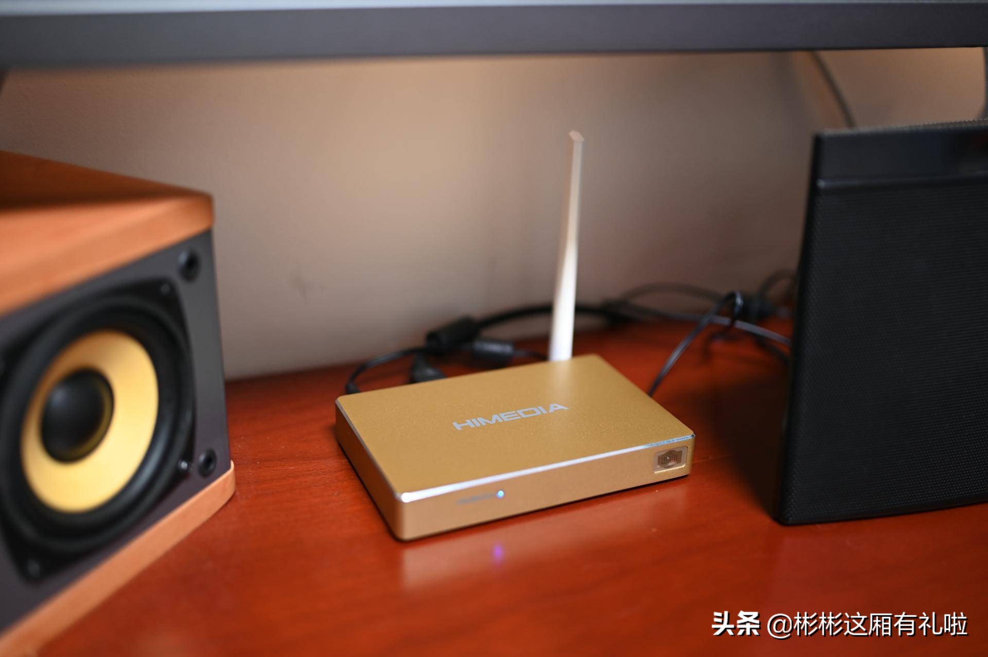 受不了电视原生系统，我换了个海美迪4K机顶盒