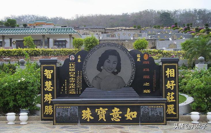 她是一代妖姬,抢了川岛芳子的情人,为爱奋不顾身嫁小26岁影迷