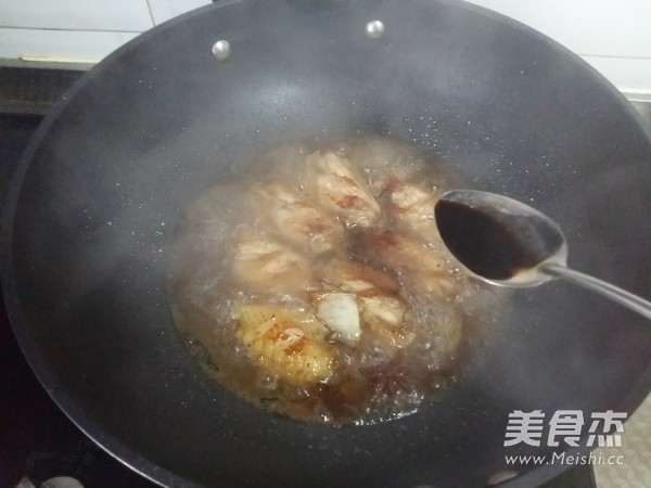 可乐鸡翅怎么做更软烂入味儿,自制可乐鸡翅的做法步骤