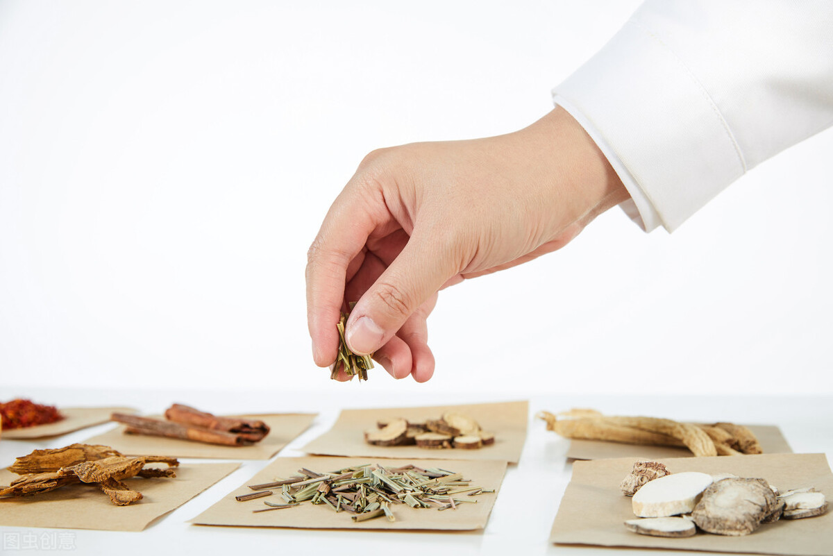 为什么长期吃三七粉会便秘,为什么吃了三七粉老是上火