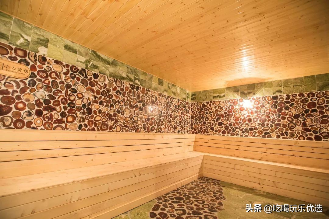 天津仁爱团泊湖温泉夏天,天津热带雨林主题温泉