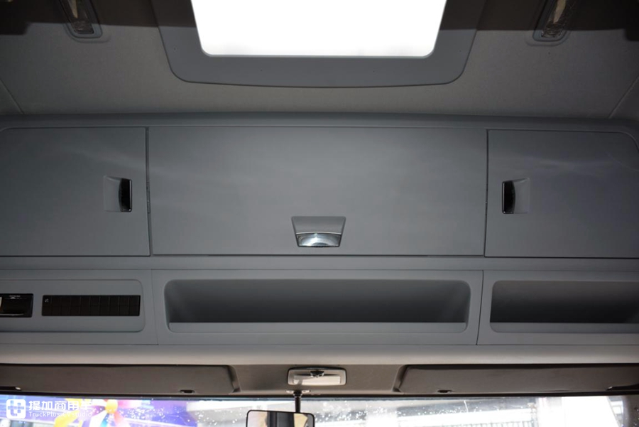 新东风天龙kl怎么样,2017款东风天龙kl9.6配置介绍