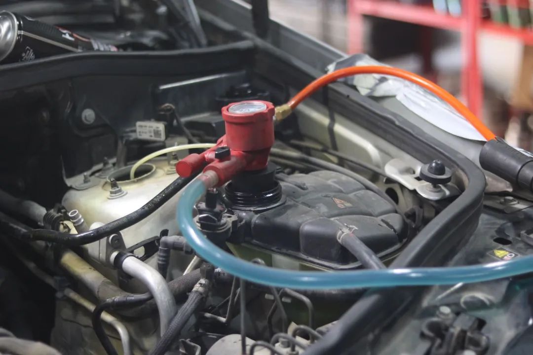 全车翻新大修老款奔驰ml350,怪兽修车翻新