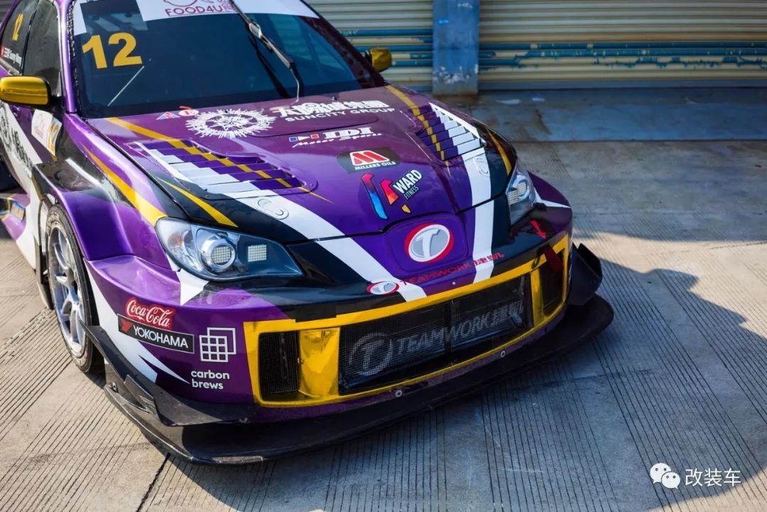 拳打法拉利脚踢迈凯伦evo,拳打法拉利脚踢迈凯伦的跑车