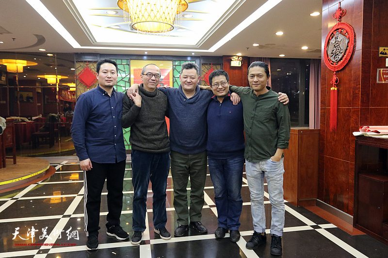 巨龙画院新春团拜活动在江泽福轩大饭店举行