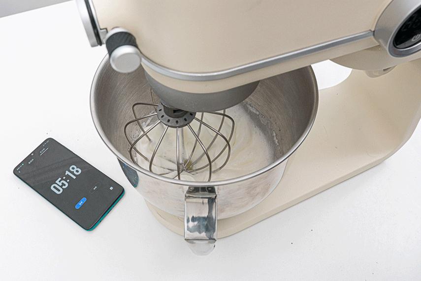 烘焙为什么要入厨师机？与面包机，打蛋器差异有多大？厨师机横评