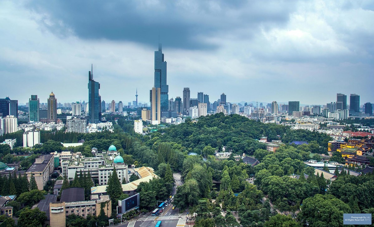 在南京当公务员,在小县城当个公务员怎么样