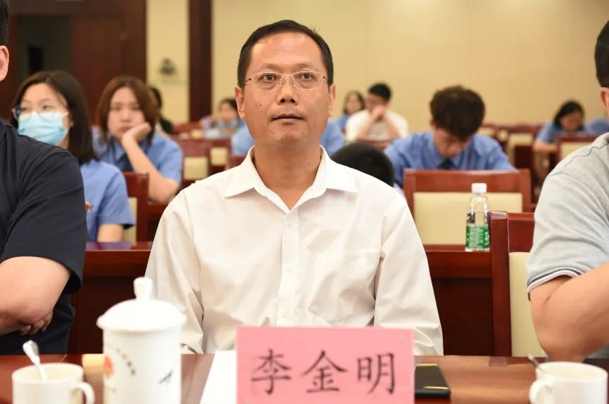 巅峰对决，以辩会友！一场超激烈的“battle”~