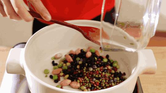 五谷鱼粉让人回味无穷,让人难忘的味道