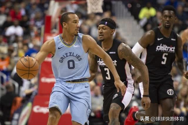 湖人240万詹姆斯顶薪,湖人1400万合同