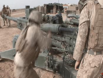 比m777榴弹炮更厉害的炮,m777榴弹炮和ah4对比