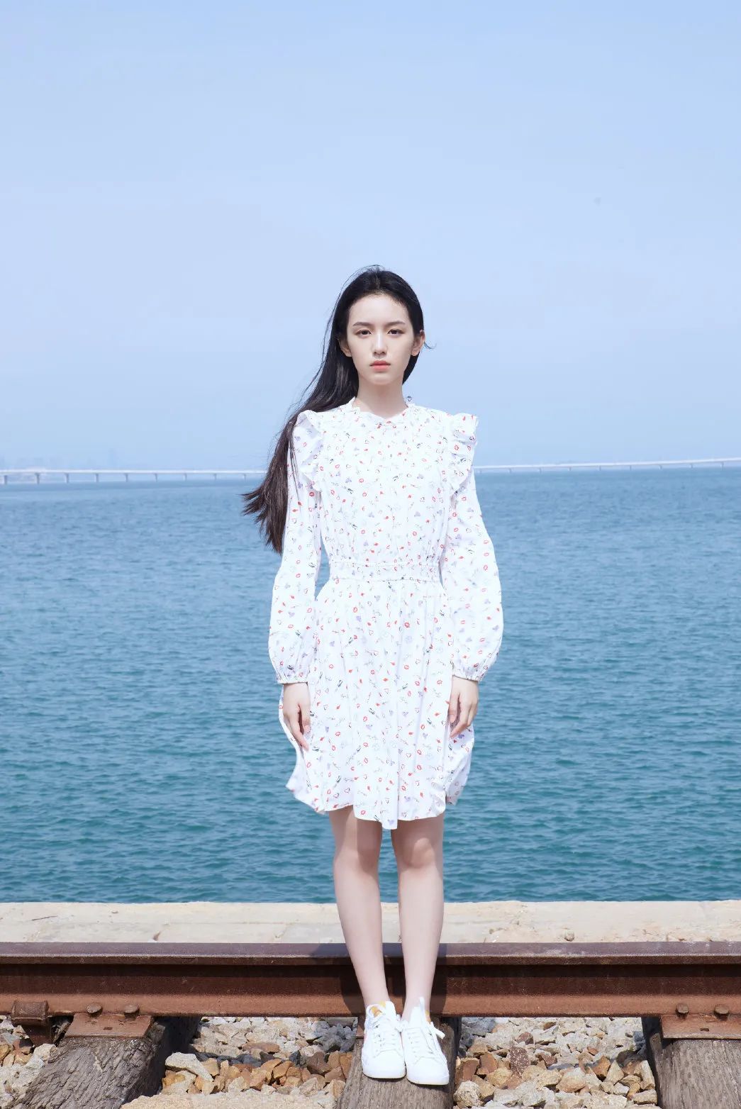 又好看又百搭的小白鞋,那些超好看的又百搭的小白鞋