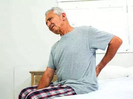 人上了年纪浑身疼是怎么回事,人上了年纪身体就会出现问题