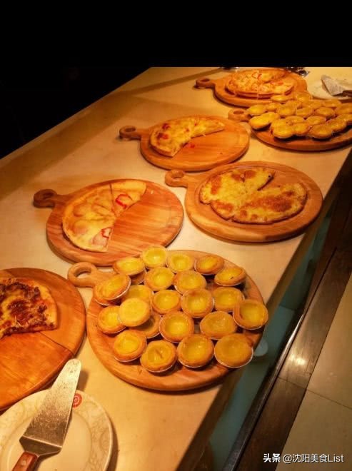 沈阳人！吃自助餐都用什么姿势？