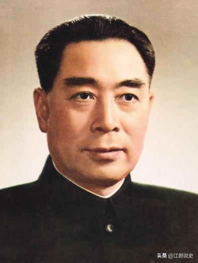 *兰夫乌**不是军级干部,为什么还能授上将?一人解决一个“共和国”